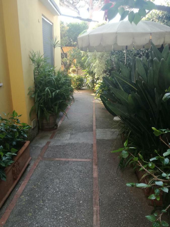 B&B Punta Vivara Capri Buitenkant foto