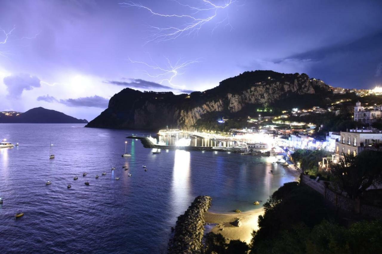 B&B Punta Vivara Capri Buitenkant foto